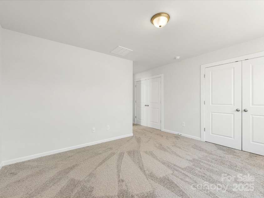 3215 Isenhour Street, Charlotte, NC 28206.  MLS# CAR4227604, YatesRealty ID 3270. 