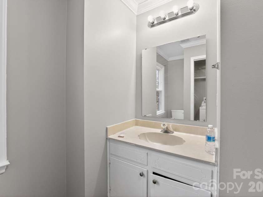 7129 Walnut Wood Drive, Charlotte, NC 28227.  MLS# CAR4338715, YatesRealty ID 3270. 