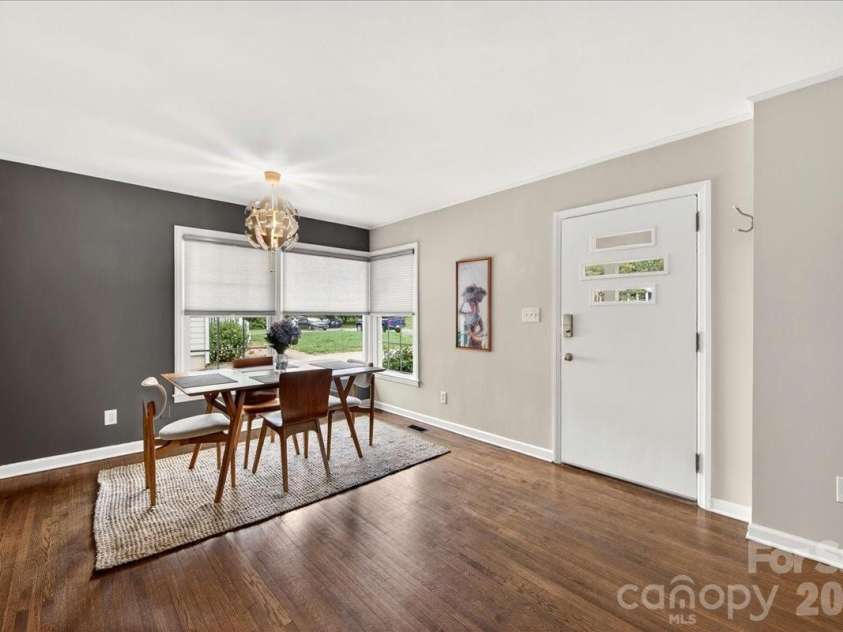 3425 Airlie Street, Charlotte, NC 28205.  MLS# CAR4353108, YatesRealty ID 32700. 