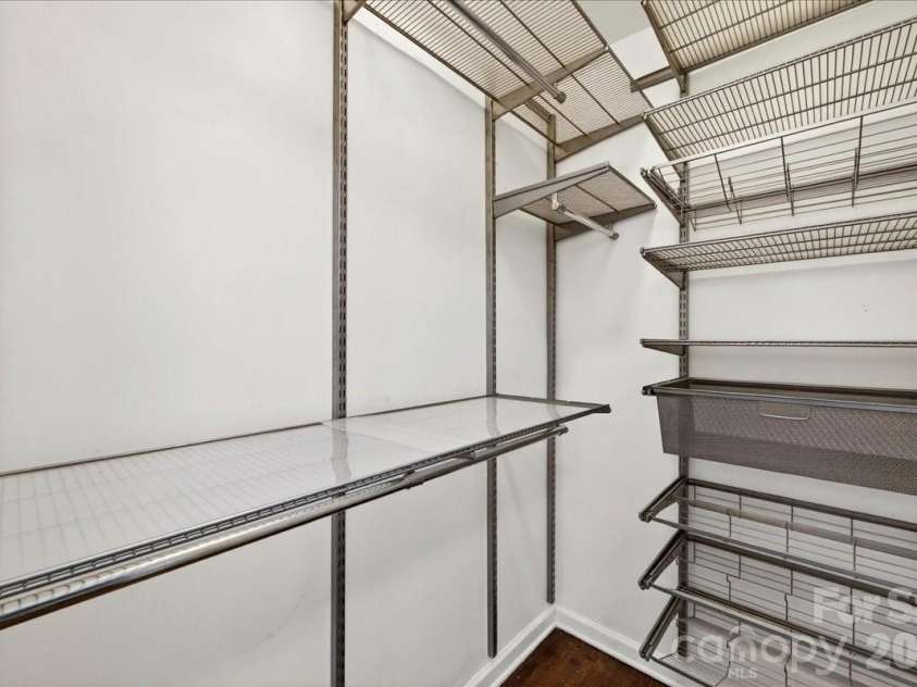 3425 Airlie Street, Charlotte, NC 28205.  MLS# CAR4353108, YatesRealty ID 32700. 