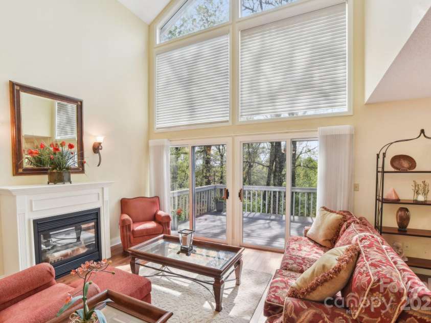 320 Dawnbrook Drive, Flat Rock, NC 28731.  MLS# CAR4283000, YatesRealty ID 32703. 