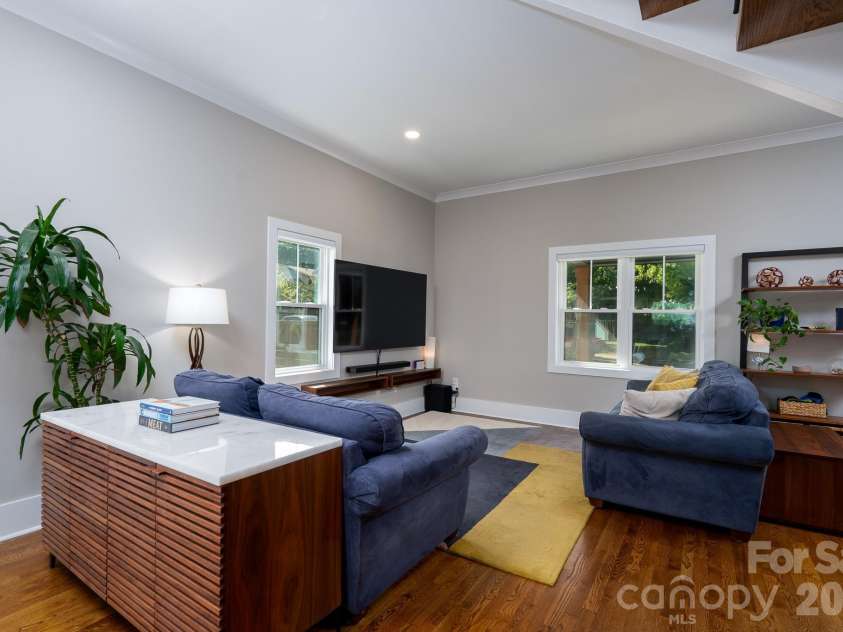 3501 Warp Street, Charlotte, NC 28205.  MLS# CAR4371238, YatesRealty ID 32705. 