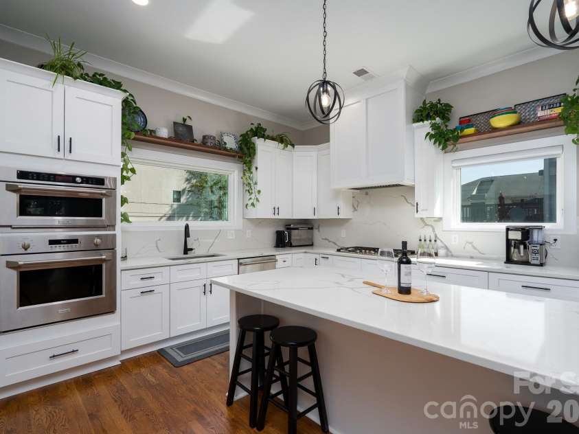 3501 Warp Street, Charlotte, NC 28205.  MLS# CAR4371238, YatesRealty ID 32705. 