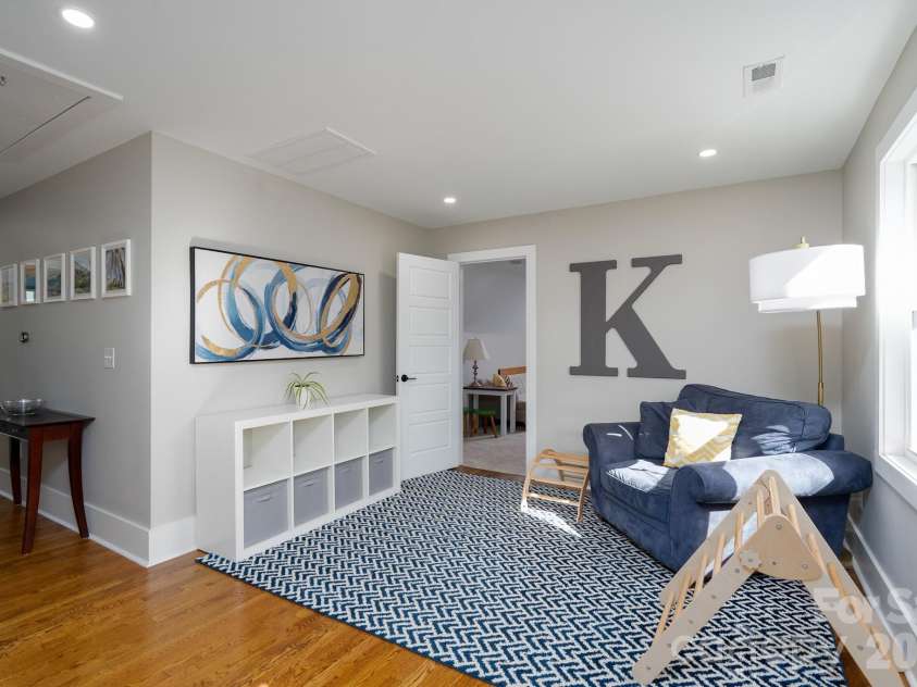 3501 Warp Street, Charlotte, NC 28205.  MLS# CAR4371238, YatesRealty ID 32705. 