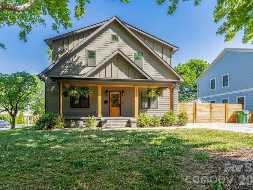 3501 Warp Street, Charlotte, NC 28205.  MLS# CAR4371238, YatesRealty ID 32705. 