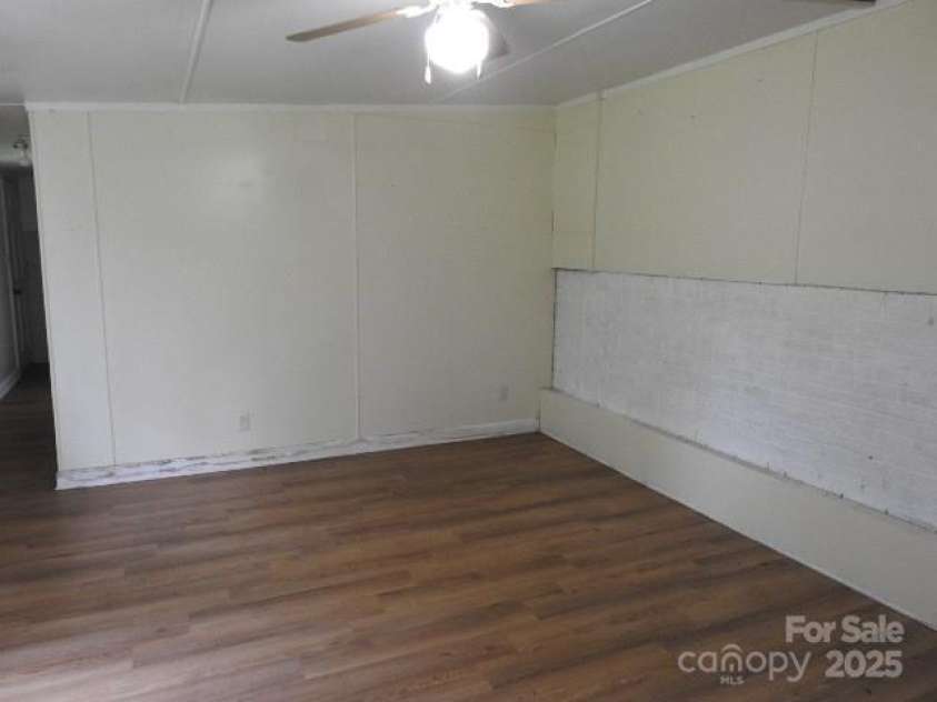 301 Meredith Drive, Trinity, NC 27370.  MLS# CAR4283422, YatesRealty ID 32708. 
