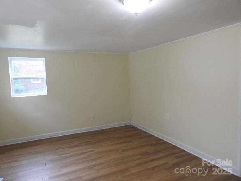 301 Meredith Drive, Trinity, NC 27370.  MLS# CAR4283422, YatesRealty ID 32708. 