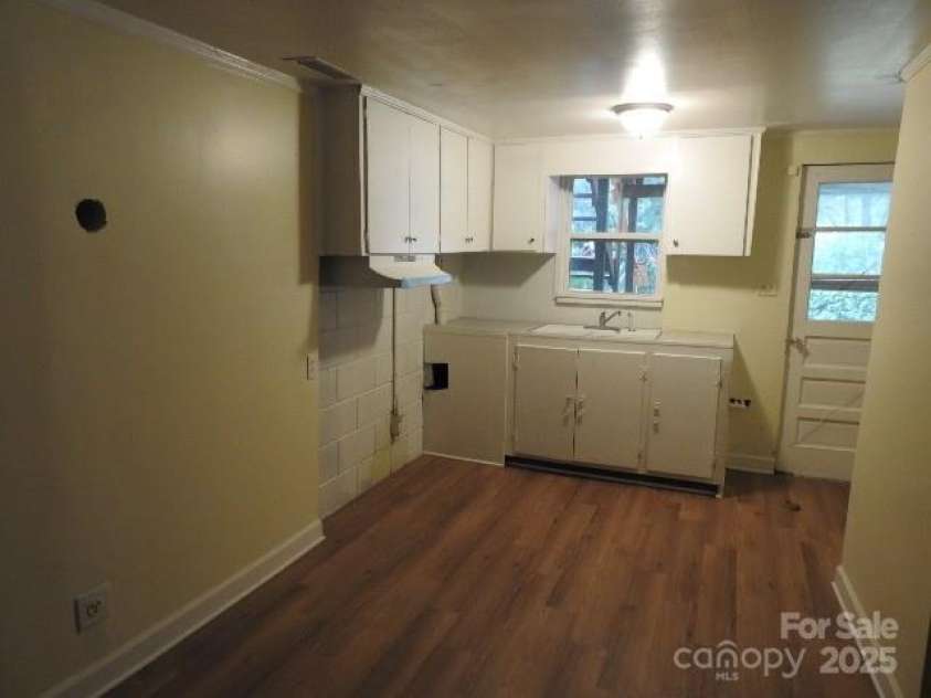 301 Meredith Drive, Trinity, NC 27370.  MLS# CAR4283422, YatesRealty ID 32708. 