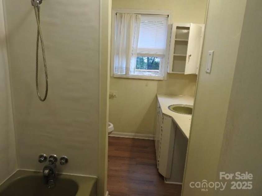 301 Meredith Drive, Trinity, NC 27370.  MLS# CAR4283422, YatesRealty ID 32708. 