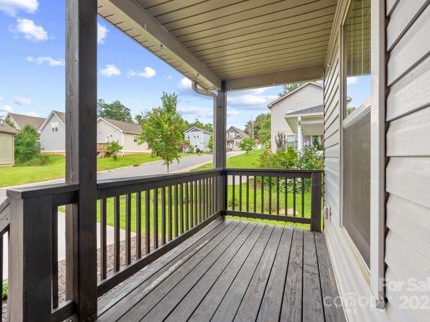 21 Lillie Farm Lane, Weaverville, NC 28787.  MLS# CAR4285857, YatesRealty ID 32709. 