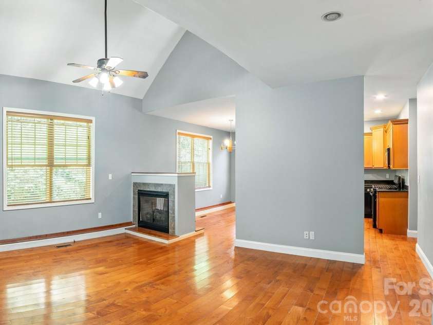 340 Old Haw Creek Road, Asheville, NC 28805.  MLS# CAR4394261, YatesRealty ID 32709. 