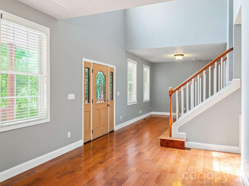 340 Old Haw Creek Road, Asheville, NC 28805.  MLS# CAR4394261, YatesRealty ID 32709. 