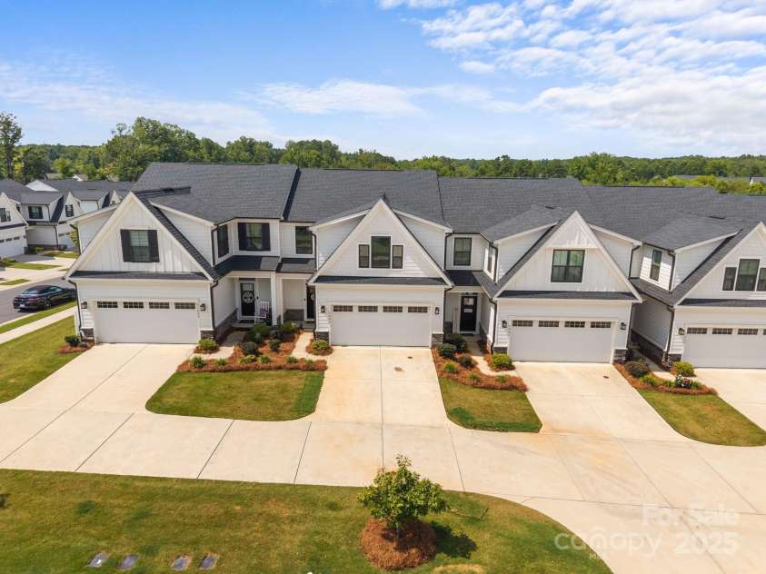 7005 Old Evergreen Parkway, Indian Trail, NC 28079.  MLS# CAR4287200, YatesRealty ID 32710. 