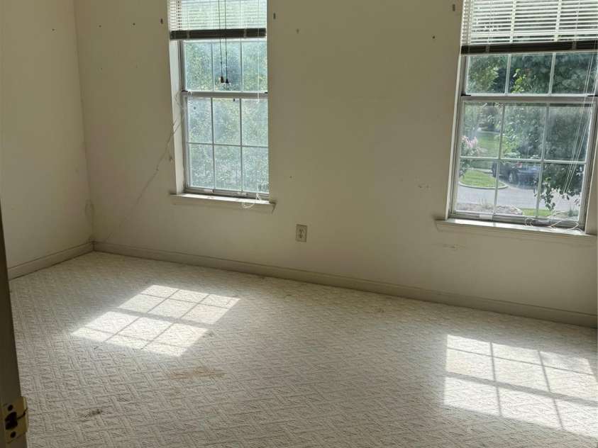 8275 Golf Ridge Drive, Charlotte, NC 28277.  MLS# CAR4383267, YatesRealty ID 32710. 