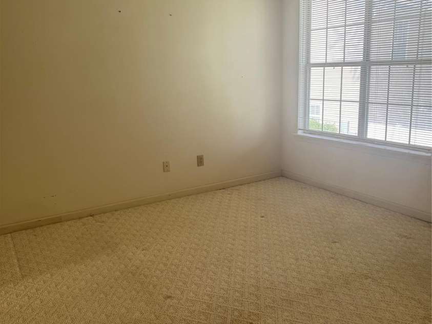 8275 Golf Ridge Drive, Charlotte, NC 28277.  MLS# CAR4383267, YatesRealty ID 32710. 
