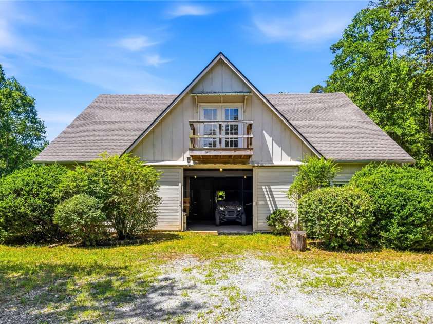 3012 Polk County Line Road, Rutherfordton, NC 28139.  MLS# CAR4394667, YatesRealty ID 32712. 50x40' Barn with large loft