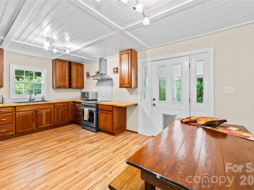 2879 Chandler Creek Road, Mars Hill, NC 28754.  MLS# CAR4404157, YatesRealty ID 32713. 