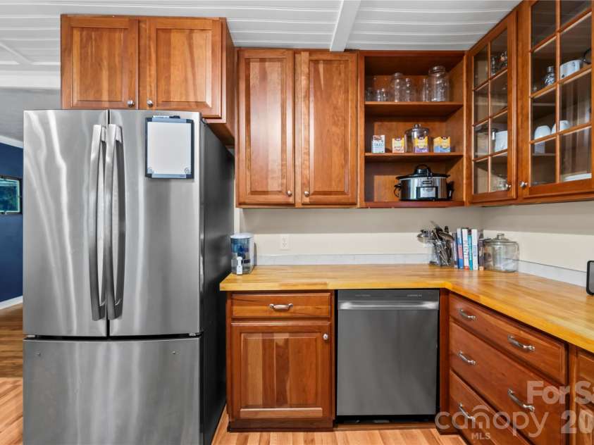 2879 Chandler Creek Road, Mars Hill, NC 28754.  MLS# CAR4404157, YatesRealty ID 32713. 