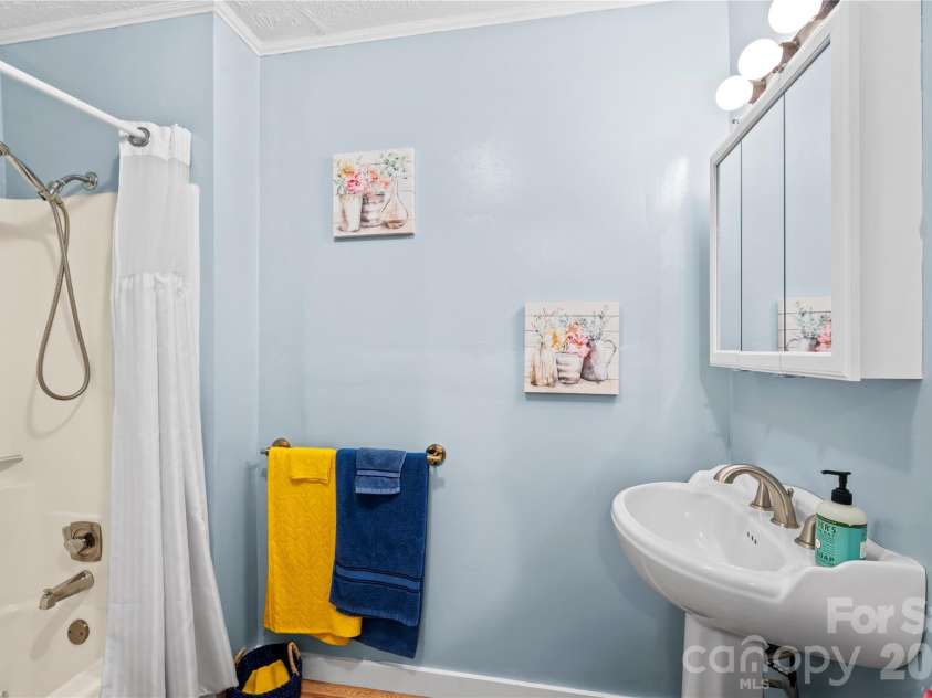 2879 Chandler Creek Road, Mars Hill, NC 28754.  MLS# CAR4404157, YatesRealty ID 32713. 