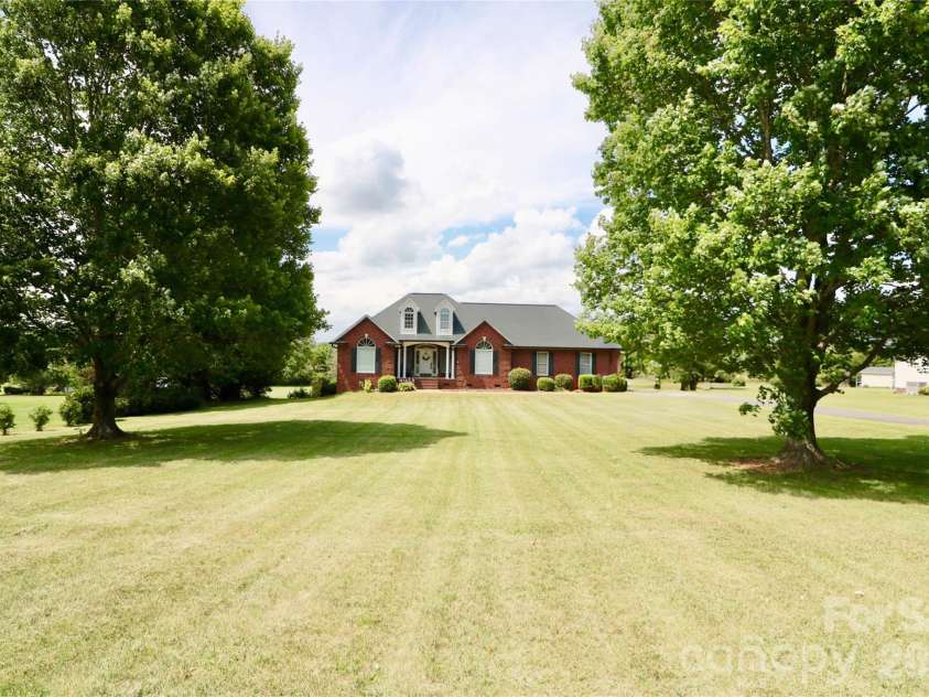 349 Murdock Road, Troutman, NC 28166.  MLS# CAR4395960, YatesRealty ID 32715. 