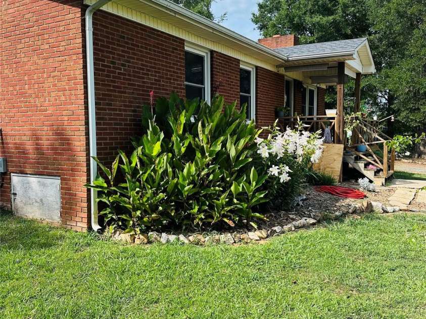 2604 Long Hope Road, Monroe, NC 28112.  MLS# CAR4394894, YatesRealty ID 32717. 