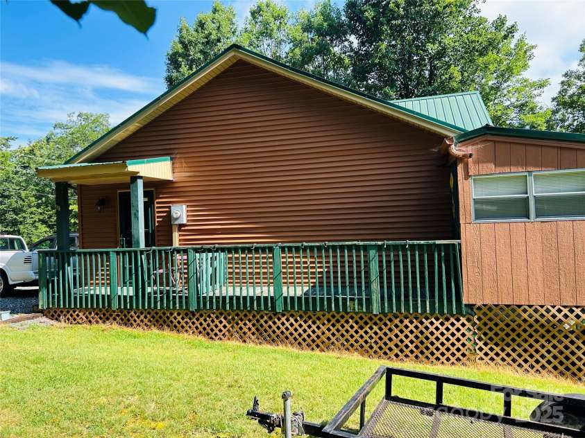 8799 Lisa Trail, Connelly Springs, NC 28612.  MLS# CAR4292879, YatesRealty ID 32719. Side of house