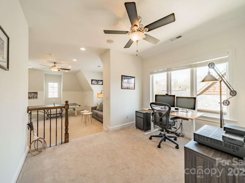 913 Dacavin Drive, Charlotte, NC 28226.  MLS# CAR4238298, YatesRealty ID 3272. Bonus