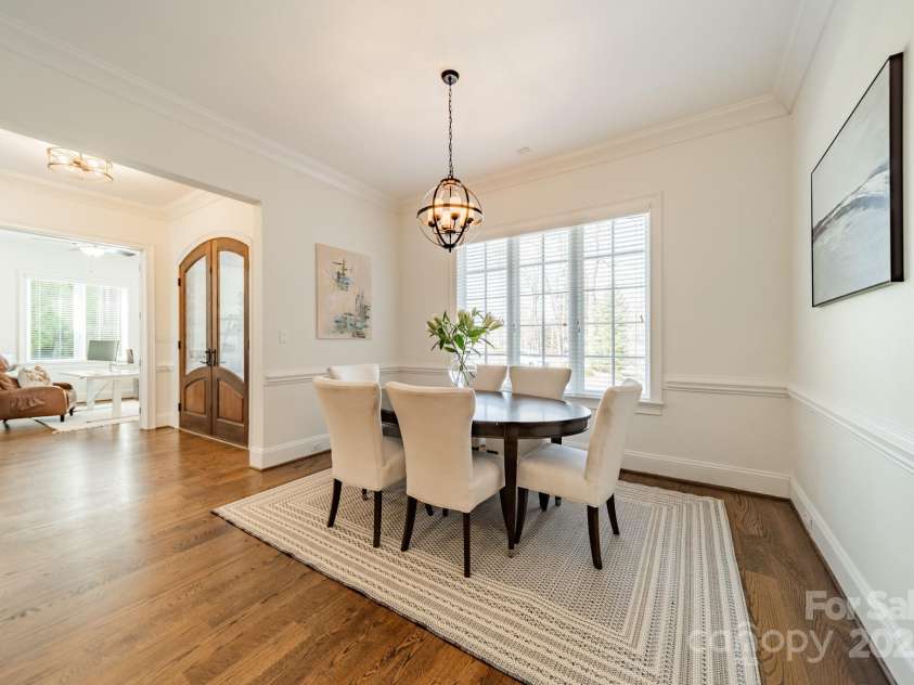 913 Dacavin Drive, Charlotte, NC 28226.  MLS# CAR4238298, YatesRealty ID 3272. Dining Room