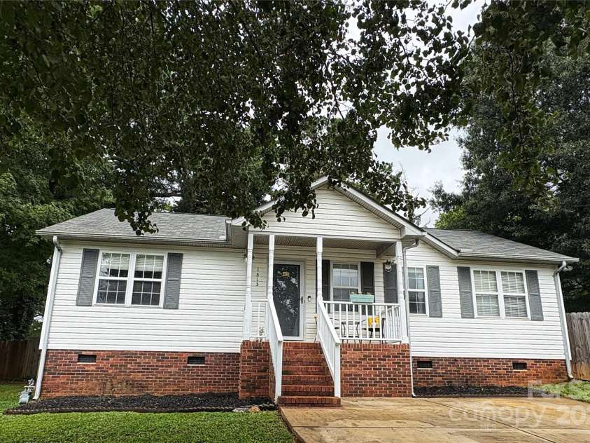 1515 Cambridge Heights Place, Concord, NC 28027.  MLS# CAR4292466, YatesRealty ID 32720. 