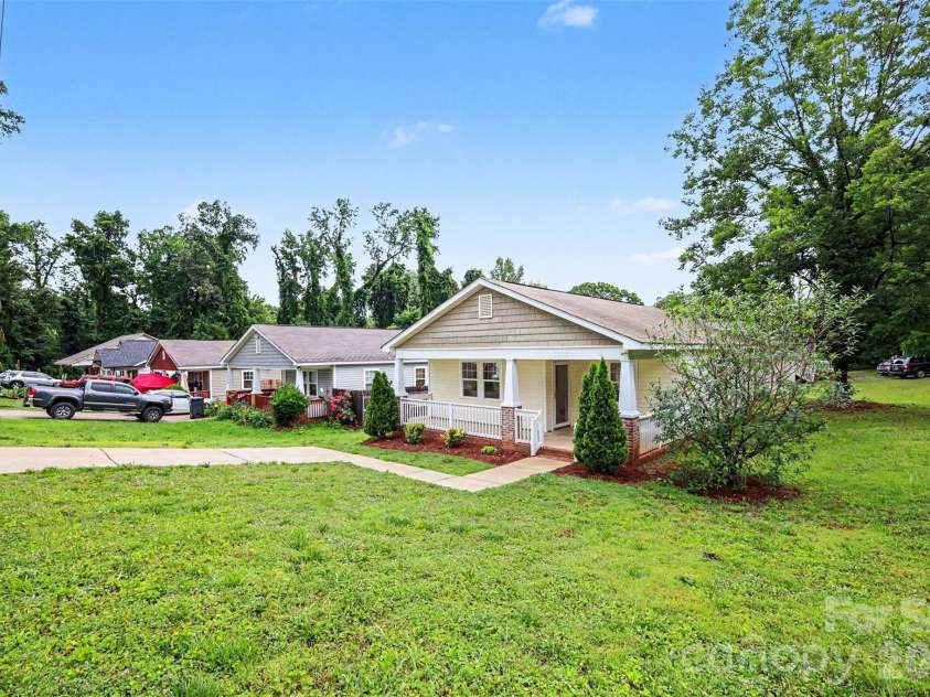 3608 Corbett Street, Charlotte, NC 28208.  MLS# CAR4396123, YatesRealty ID 32720. Front