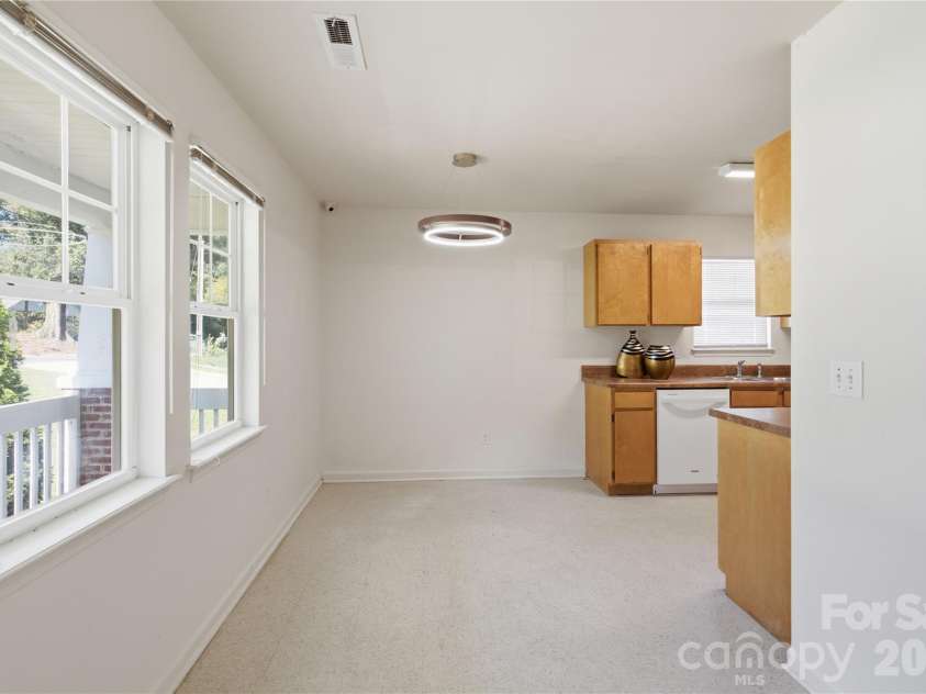 3608 Corbett Street, Charlotte, NC 28208.  MLS# CAR4421983, YatesRealty ID 32720. 