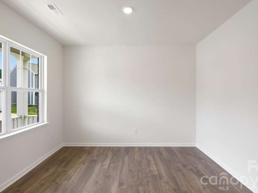 839 Adelston Lane, Asheville, NC 28804.  MLS# CAR4396315, YatesRealty ID 32721. 
