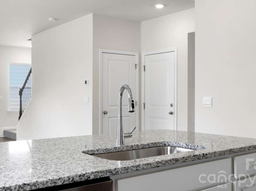 839 Adelston Lane, Asheville, NC 28804.  MLS# CAR4396315, YatesRealty ID 32721. 