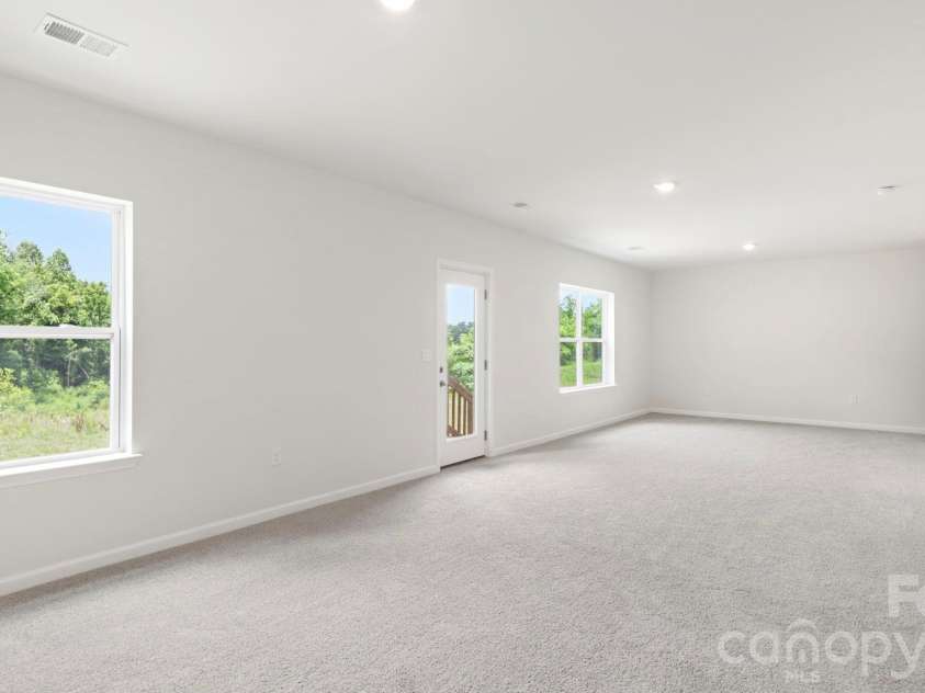 839 Adelston Lane, Asheville, NC 28804.  MLS# CAR4396315, YatesRealty ID 32721. 