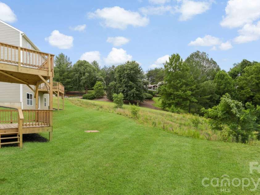 839 Adelston Lane, Asheville, NC 28804.  MLS# CAR4396315, YatesRealty ID 32721. 