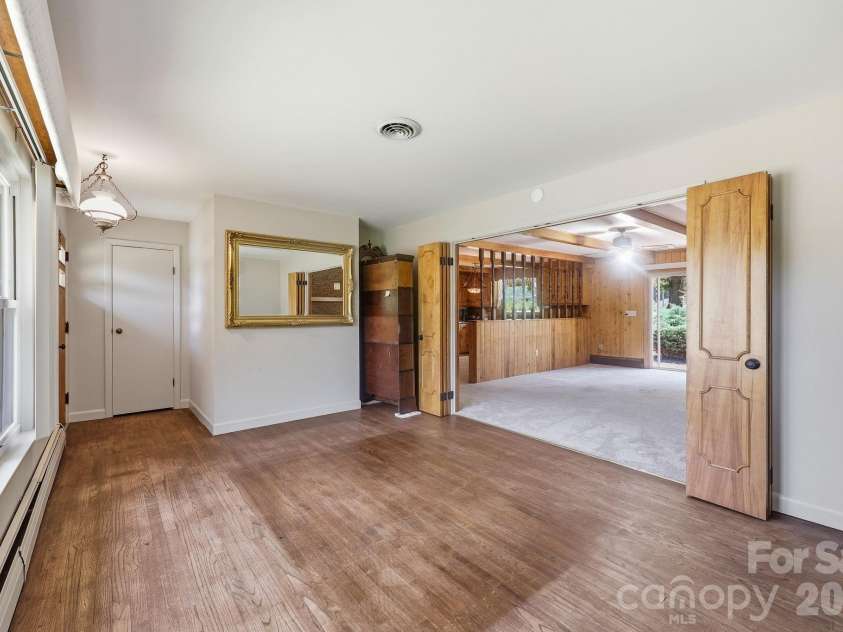 404 Lyerly Street, Salisbury, NC 28146.  MLS# CAR4388736, YatesRealty ID 32722. 