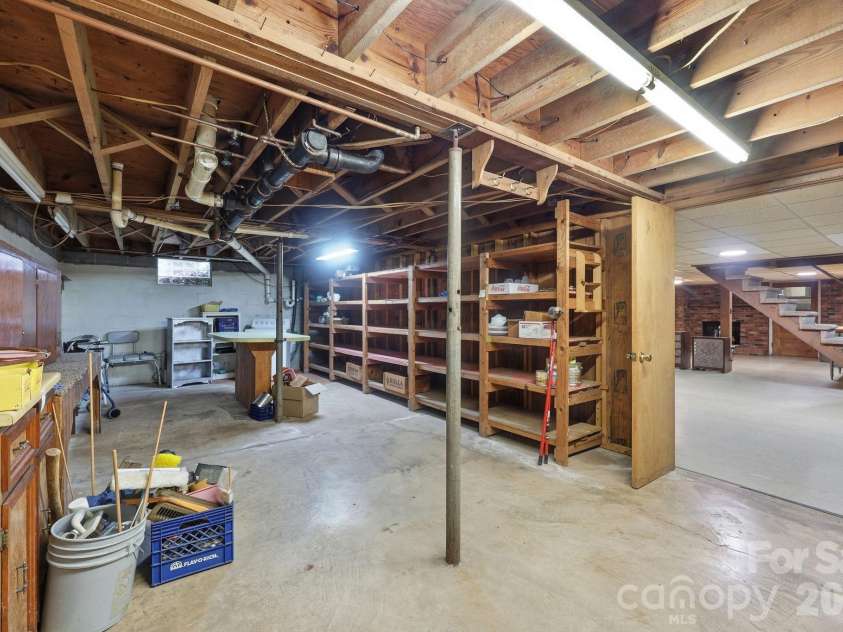 404 Lyerly Street, Salisbury, NC 28146.  MLS# CAR4388736, YatesRealty ID 32722. 