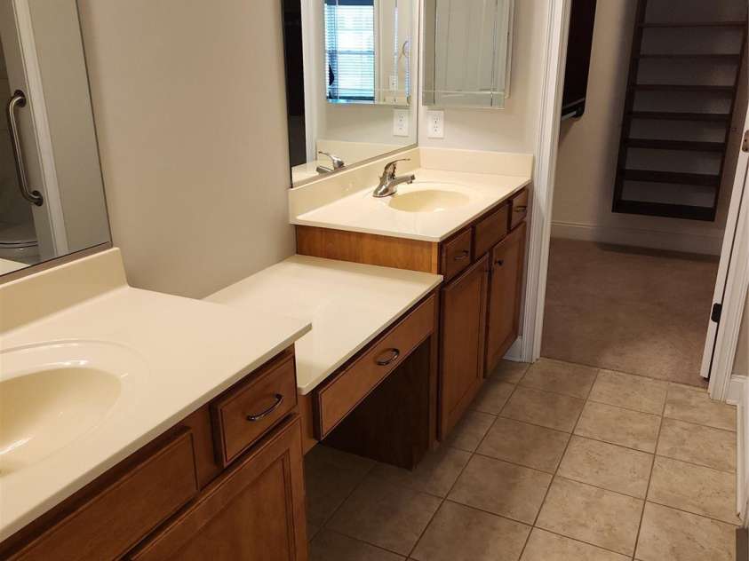 1 Mountain Meadow Circle, Weaverville, NC 28787.  MLS# CAR4395637, YatesRealty ID 32723. Primary Bath