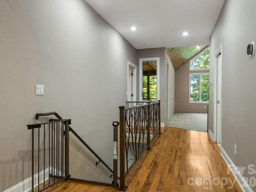 67 Reeses Ridge Court, Hendersonville, NC 28739.  MLS# CAR4387257, YatesRealty ID 32724. Custom stair railing