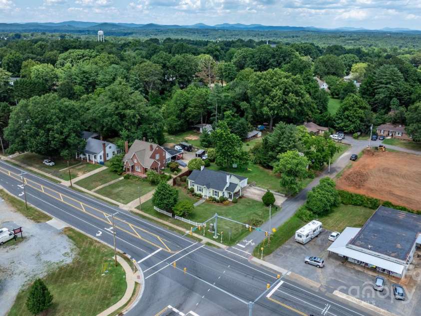 98 Main Street, Granite Falls, NC 28630.  MLS# CAR4262939, YatesRealty ID 32724. 