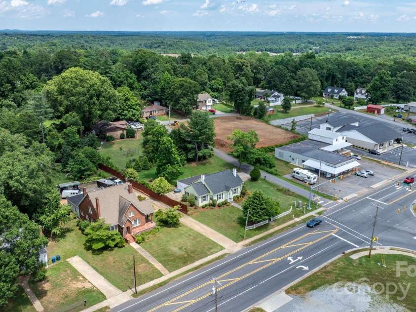 98 Main Street, Granite Falls, NC 28630.  MLS# CAR4262939, YatesRealty ID 32724. 