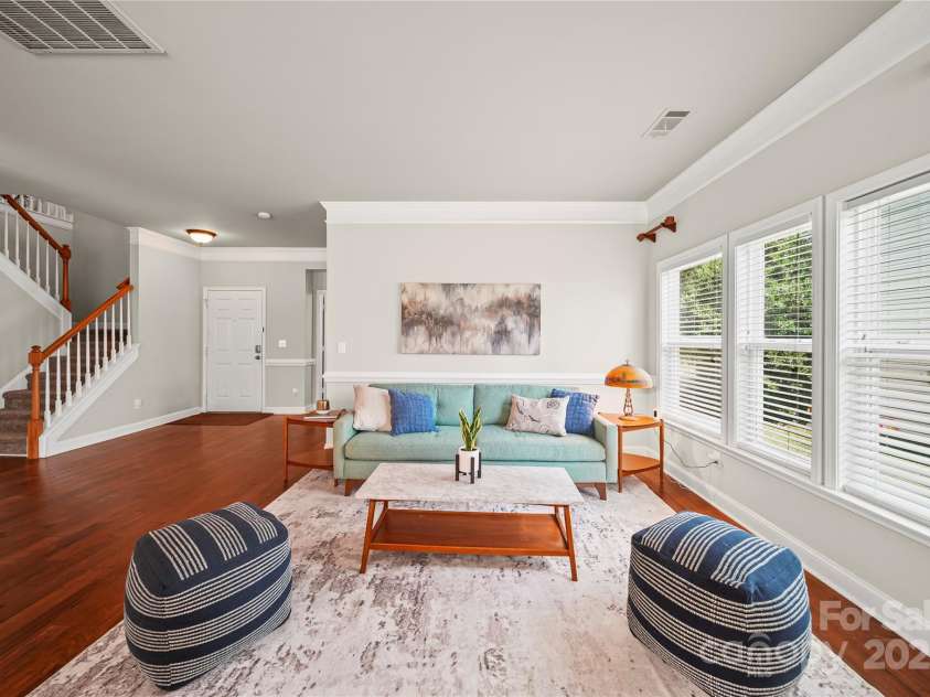 10420 Glenburn Lane, Charlotte, NC 28278.  MLS# CAR4278007, YatesRealty ID 32726. 