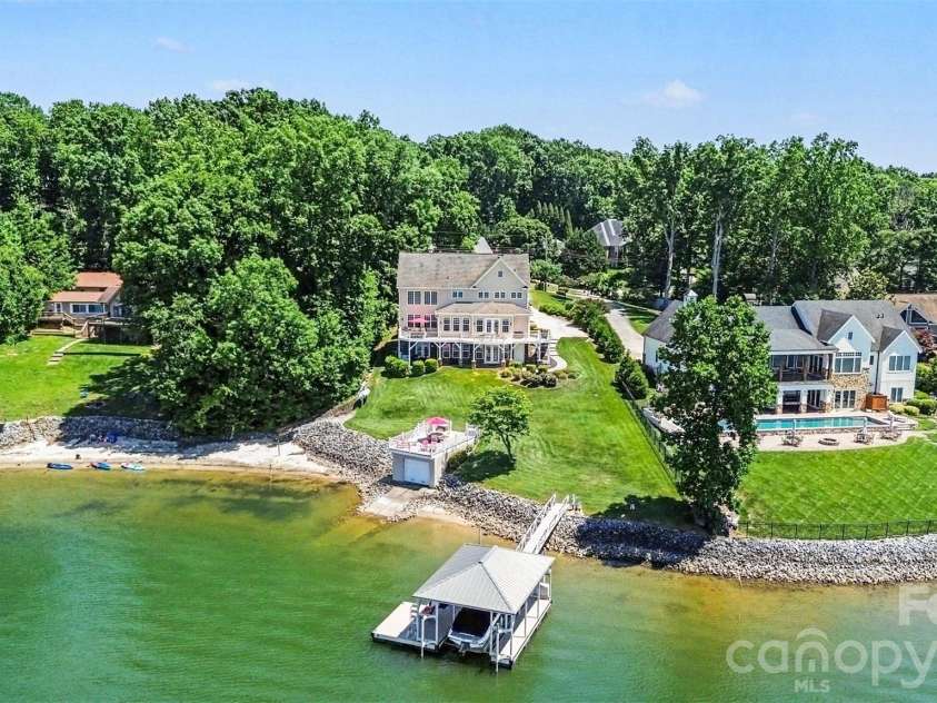 678 Normandy Road, Mooresville, NC 28117.  MLS# CAR4391129, YatesRealty ID 32726. 