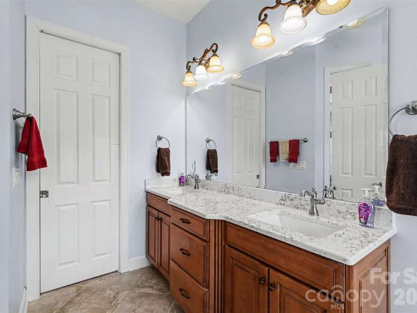 678 Normandy Road, Mooresville, NC 28117.  MLS# CAR4391129, YatesRealty ID 32726. 