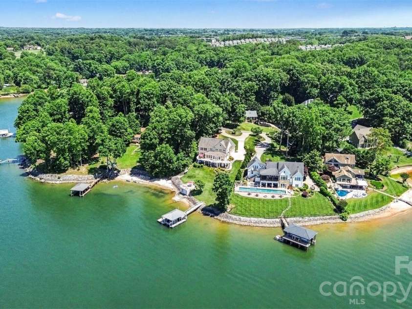 678 Normandy Road, Mooresville, NC 28117.  MLS# CAR4391129, YatesRealty ID 32726. 