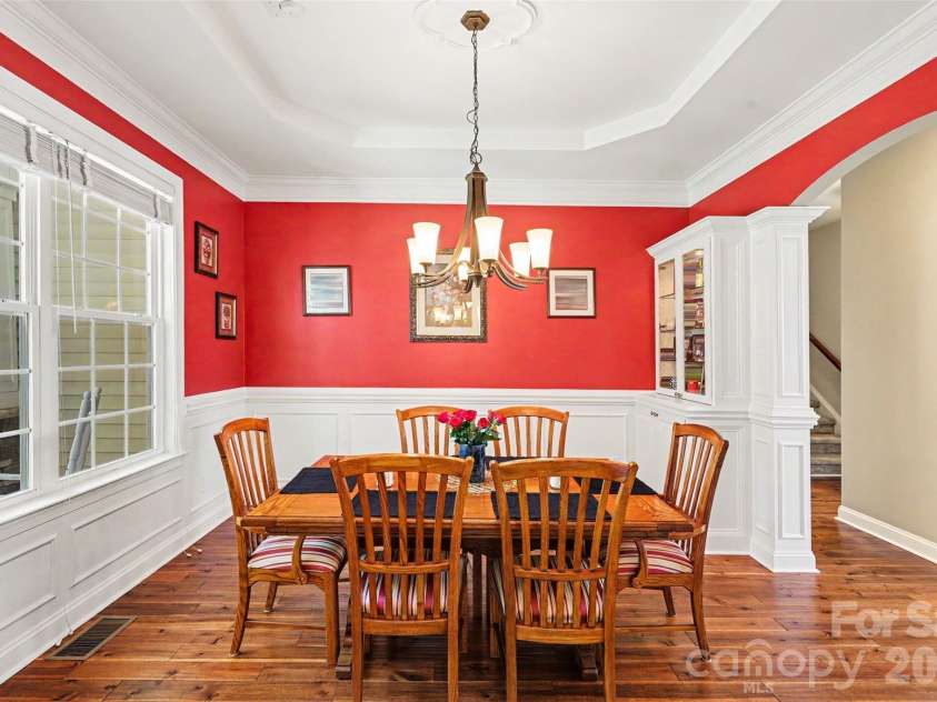 678 Normandy Road, Mooresville, NC 28117.  MLS# CAR4391129, YatesRealty ID 32726. Dinning