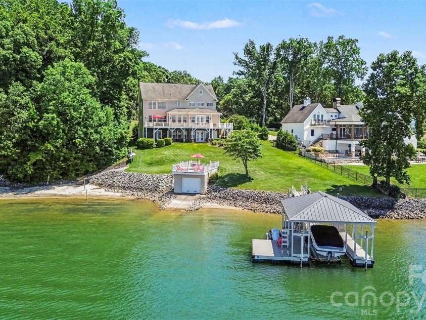 678 Normandy Road, Mooresville, NC 28117.  MLS# CAR4391129, YatesRealty ID 32726. Expansive waterfront with unrestricted views.