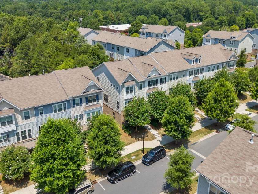 9324 Ainslie Downs Street, Charlotte, NC 28273.  MLS# CAR4276597, YatesRealty ID 32727. Adorable community with so much green!