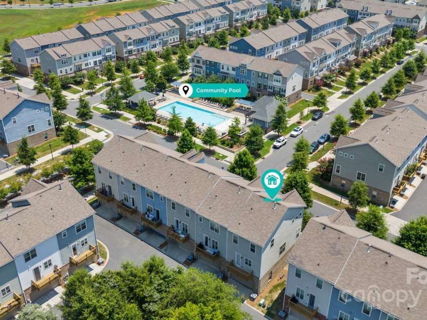 9324 Ainslie Downs Street, Charlotte, NC 28273.  MLS# CAR4276597, YatesRealty ID 32727. Just down the street from the pool