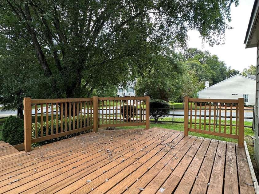 7604 Henderson Park Road, Huntersville, NC 28078.  MLS# CAR4230422, YatesRealty ID 32728. 